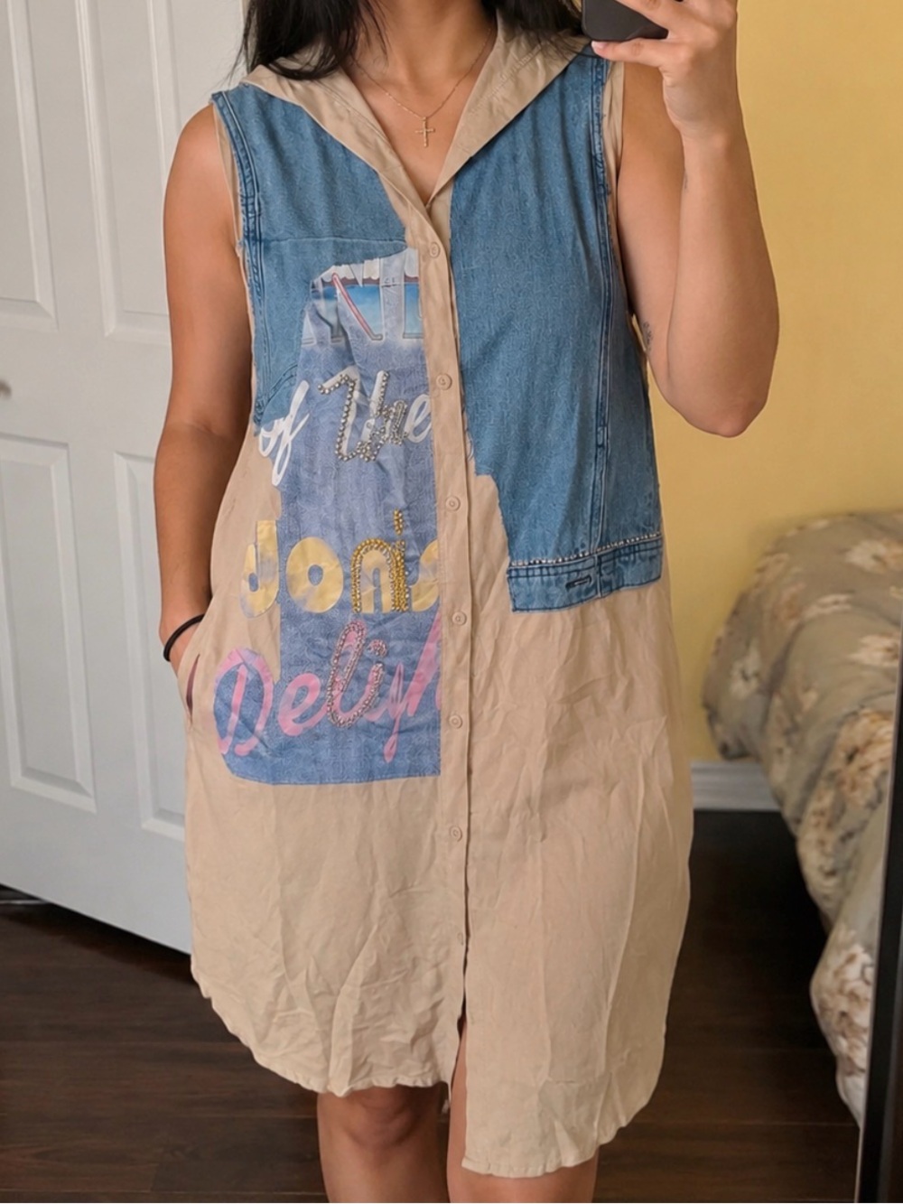 Sleeveless Beige and Blue Denim Patch cardigan